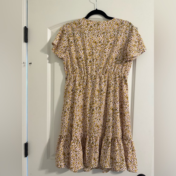 SHEIN Yellow Floral Flutter Dress - Picture 2 of 3